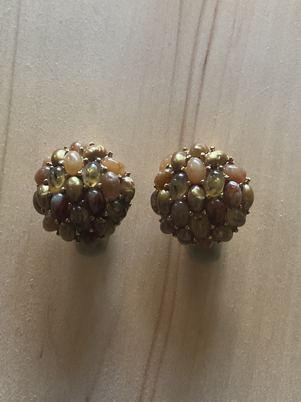 VTG CINER Multi Cabochon Round Clip Earrings